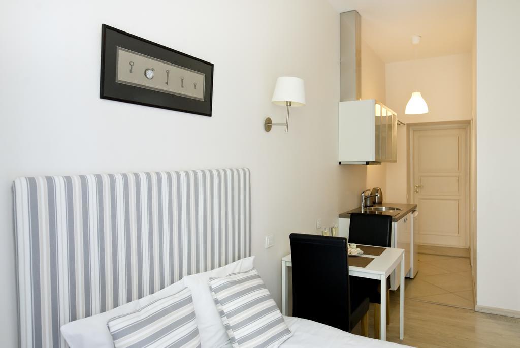 Cozy Studio In Old Town By Urban Rent Vilnius Exterior photo